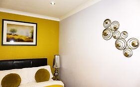 Kenley Hotel